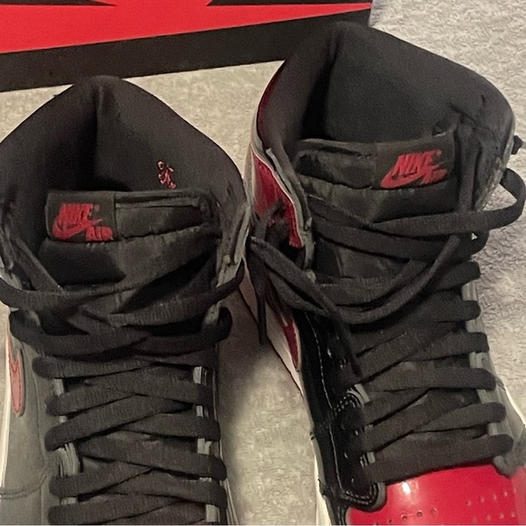 Jordan 1 Retro High OG Patent Bred size 8.5 men - Picture 7 of 16